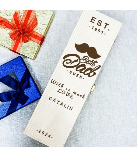 Cadoul perfect, cutie vin oersonalizata pentru nași.