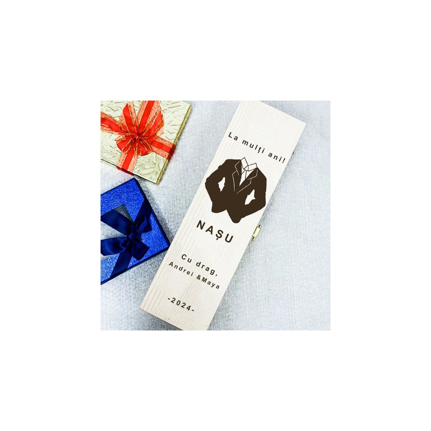 Cutie de vin personalizată pentru nașu cu mesaj, nume și dată