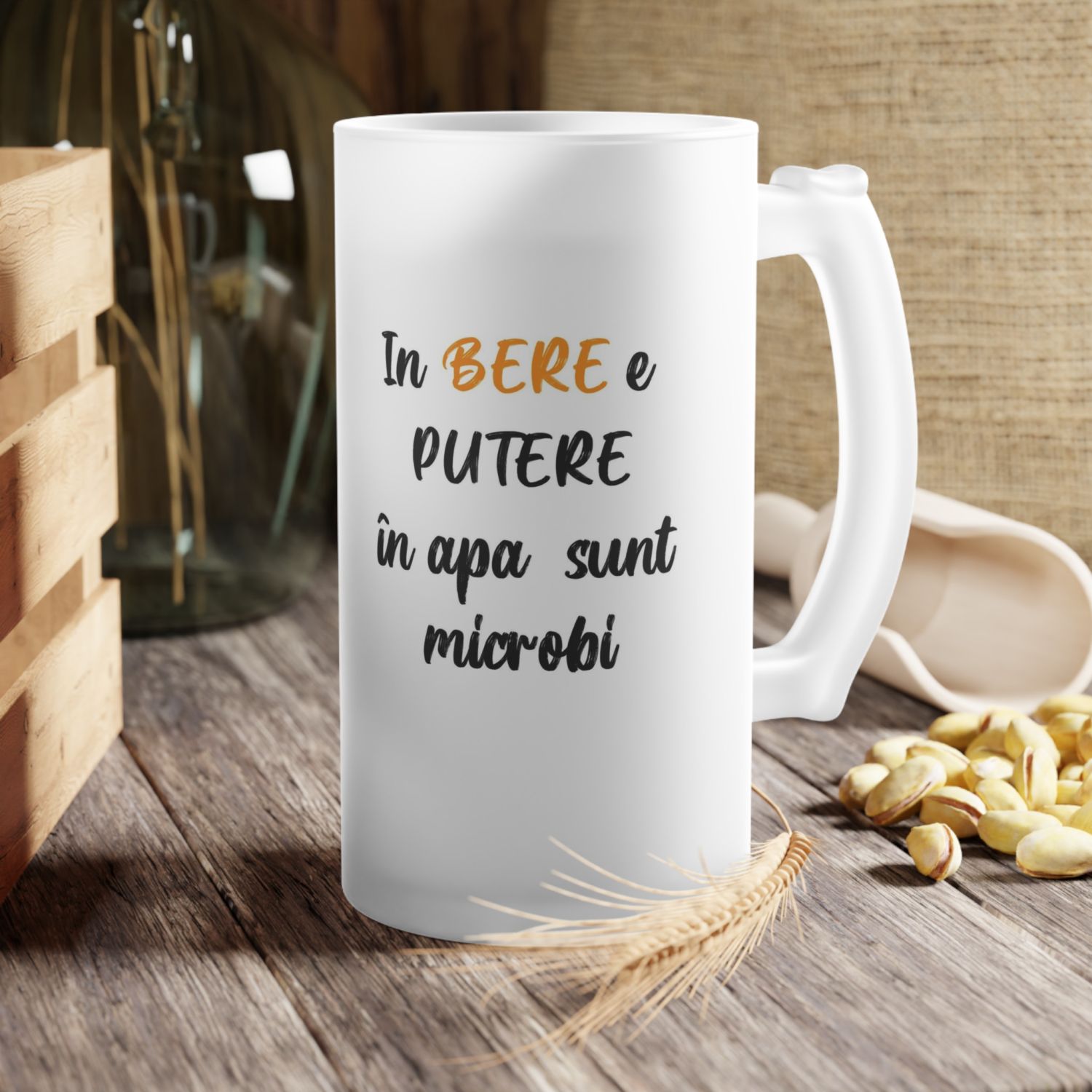 Halbă de bere personalizată cu nume și tematică zilele săptămânI