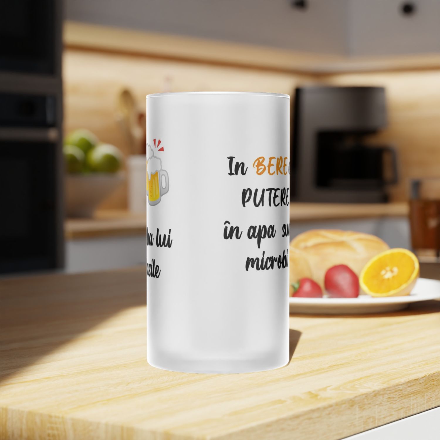 Halbă de bere personalizată cu nume și tematică zilele săptămânI