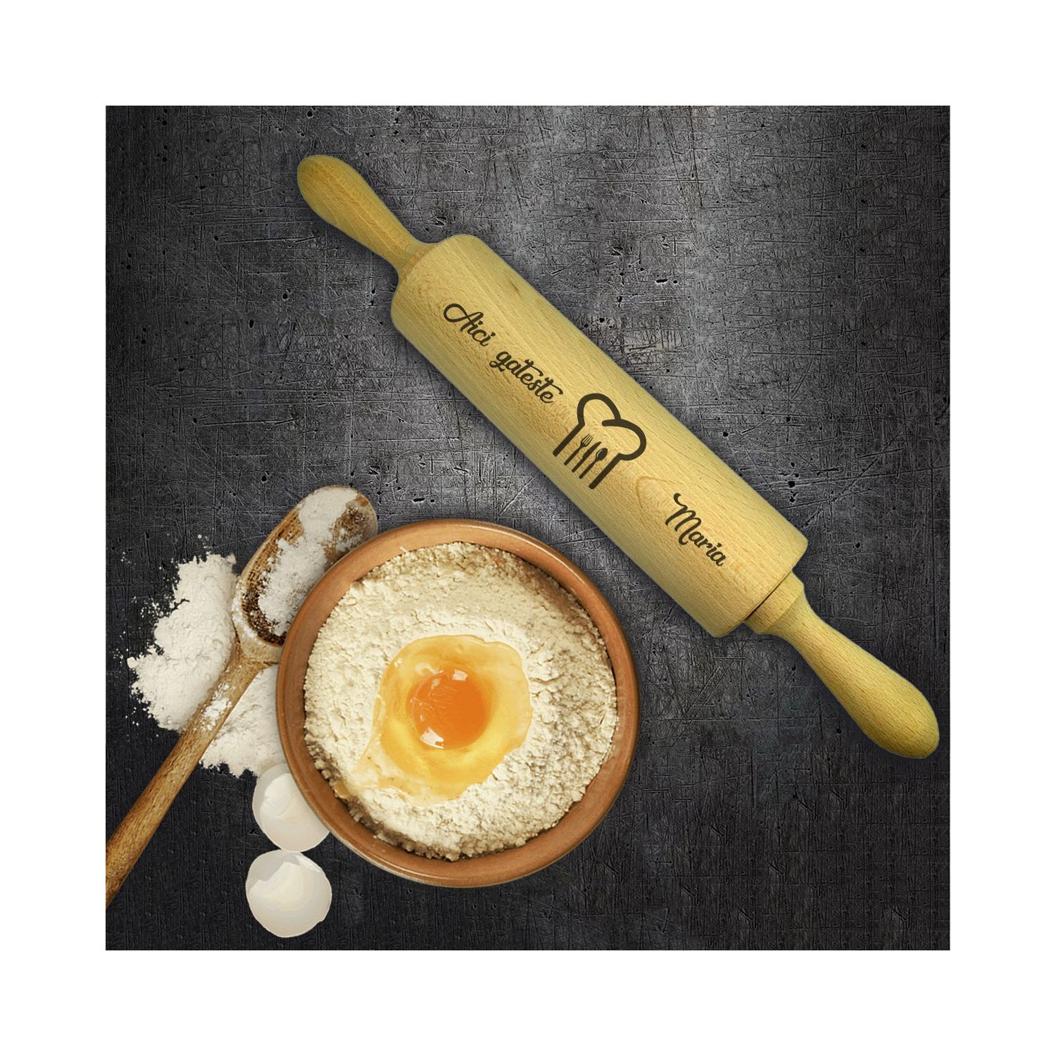 Sucitor personalizat cu nume si boneta si ustensile