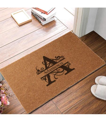 Covor intrare personalizat cu initiala A si nume
