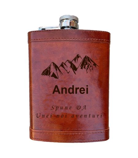 Sticla de buzunar personalizata Aventura